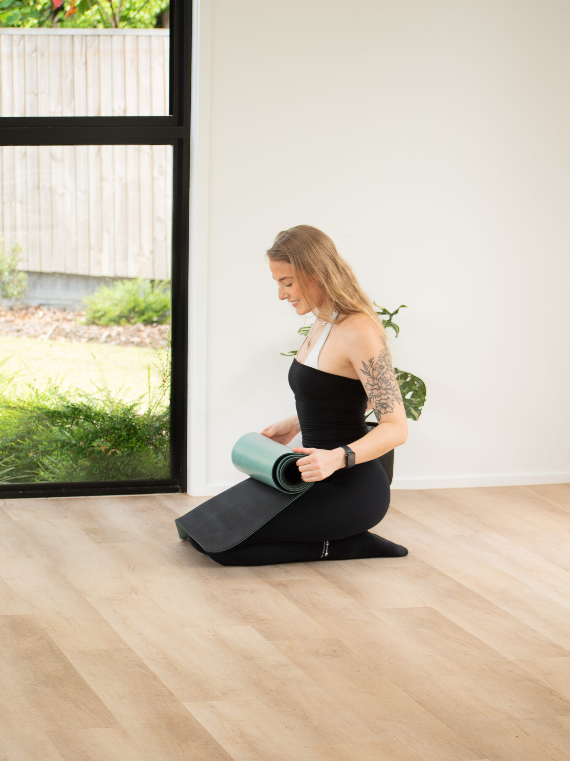 Lotus Yoga Mat - Image 4